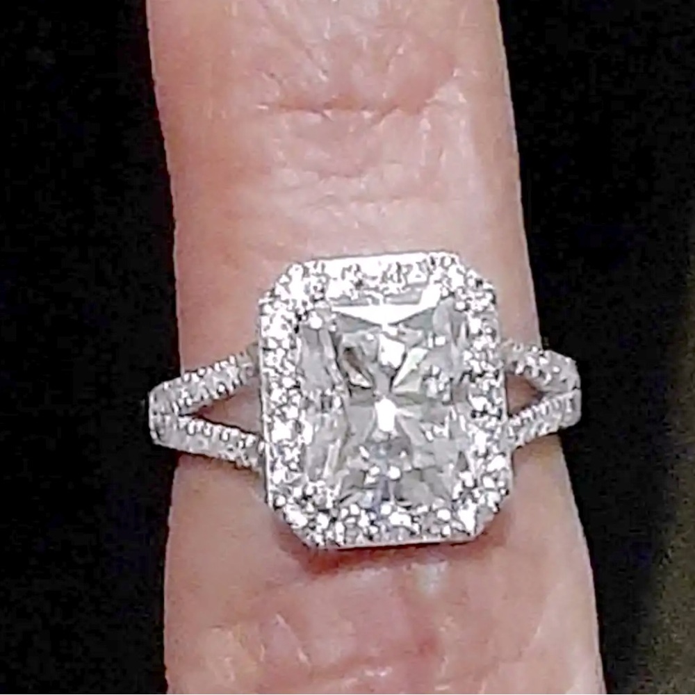 100% authentic radiant cut pure lab grown engagement ring